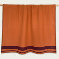 Carica l'immagine nel visualizzatore della galleria, Plaid "Calore di Terra"